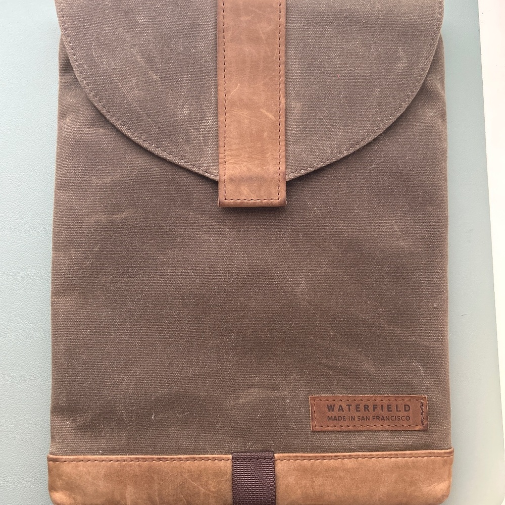 Waterfield Macbook 13” sleeve